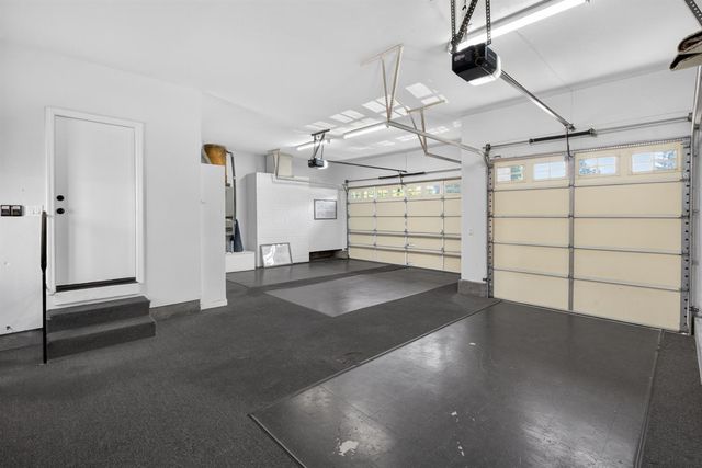 672 Cypress Run, Woodbridge, CA 95258