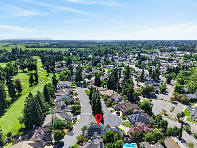 672 Cypress Run, Woodbridge, CA 95258