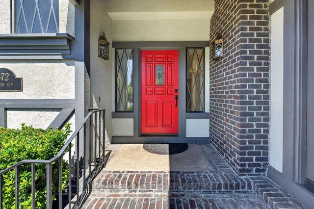 672 Cypress Run, Woodbridge, CA 95258