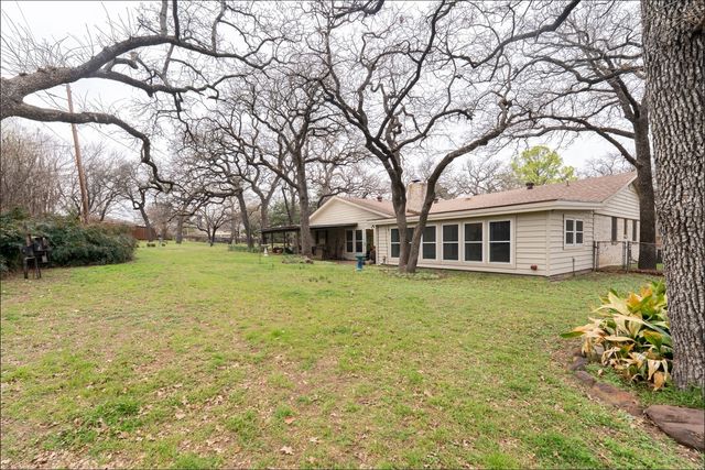 7804 Owen Drive, North Richland Hills, TX 76180