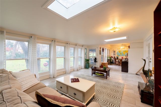 7804 Owen Drive, North Richland Hills, TX 76180