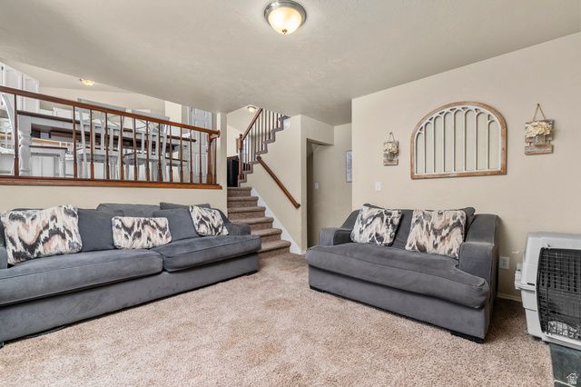 5762 W CHAMBRE DR, Salt Lake City, UT 84118