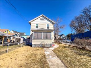 16 Fence Street, Rochester, NY 14611