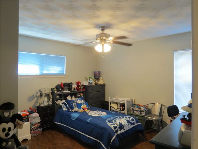 10903 Lake Gardens Drive, Dallas, TX 75218