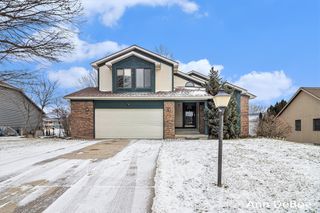 2136 Stowevalley Drive Se, City Of Kentwood, MI 49508