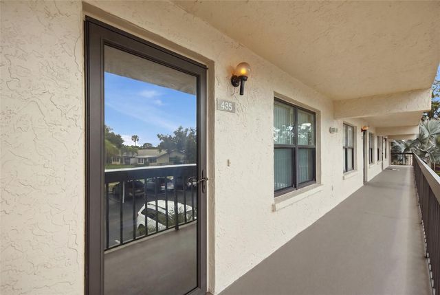 435 30TH AVENUE W D206, Bradenton, FL 34205