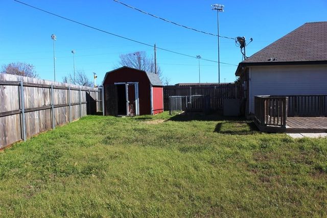 1303 S 5th Street, Midlothian, TX 76065