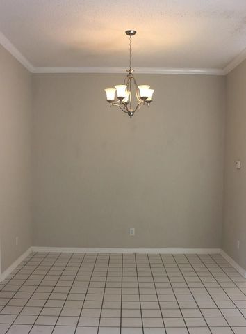 1303 S 5th Street, Midlothian, TX 76065