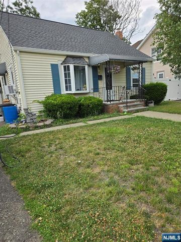 4 Salem Road, Paterson, NJ 07502