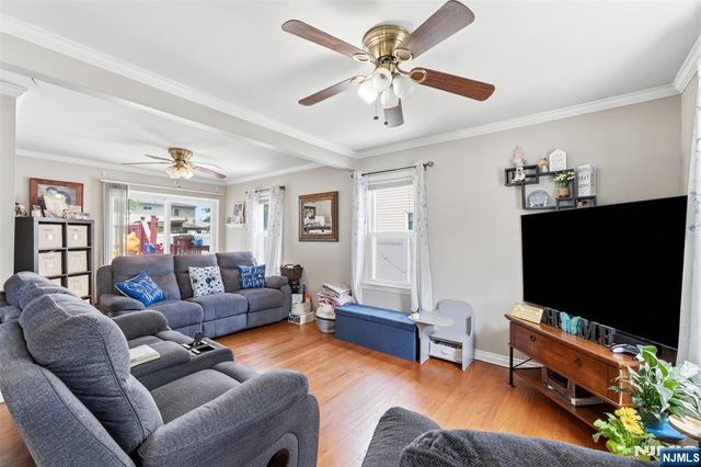 4 Salem Road, Paterson, NJ 07502