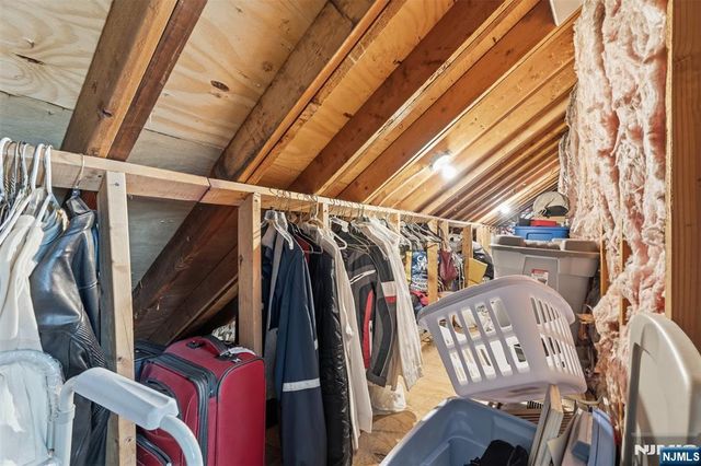 4 Salem Road, Paterson, NJ 07502