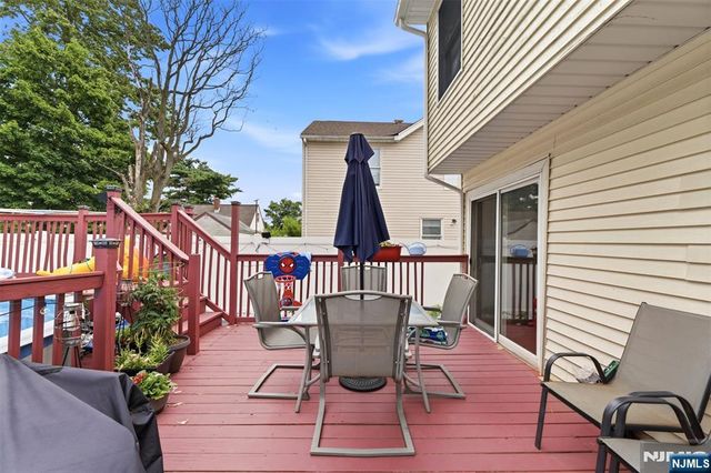4 Salem Road, Paterson, NJ 07502