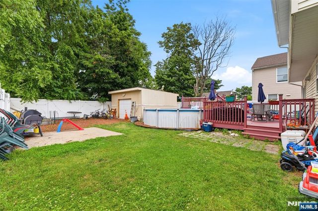 4 Salem Road, Paterson, NJ 07502