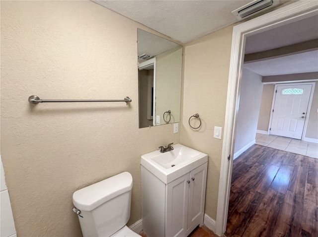 1506 W 16TH STREET, Sanford, FL 32771