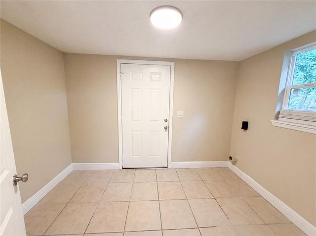 1506 W 16TH STREET, Sanford, FL 32771