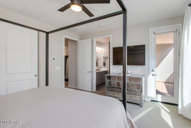 901 S SMITH Road 1063, Tempe, AZ 85281