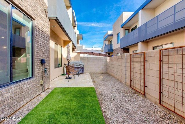 901 S SMITH Road 1063, Tempe, AZ 85281