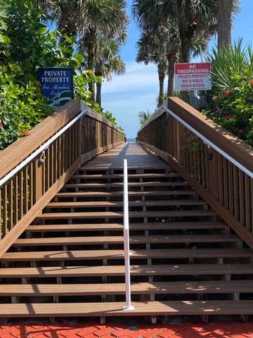 5049 N Highway A1a 402, Fort Pierce, FL 34949