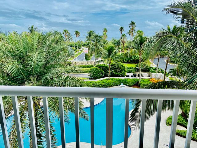 5049 N Highway A1a 402, Fort Pierce, FL 34949