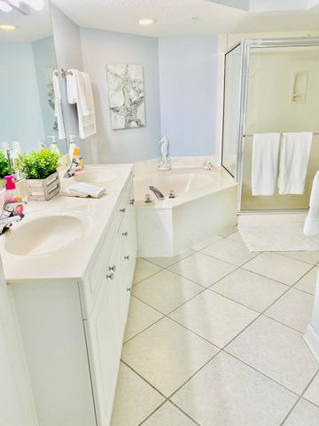 5049 N Highway A1a 402, Fort Pierce, FL 34949