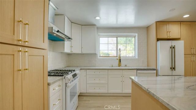 24306 Gilmore Street, West Hills, CA 91307