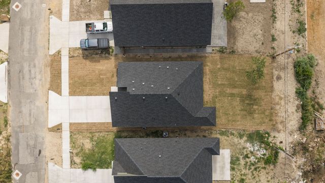 5220 Farnsworth Avenue, Fort Worth, TX 76107
