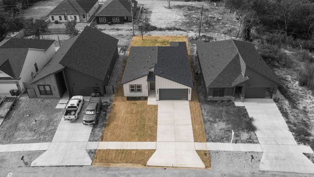 5220 Farnsworth Avenue, Fort Worth, TX 76107
