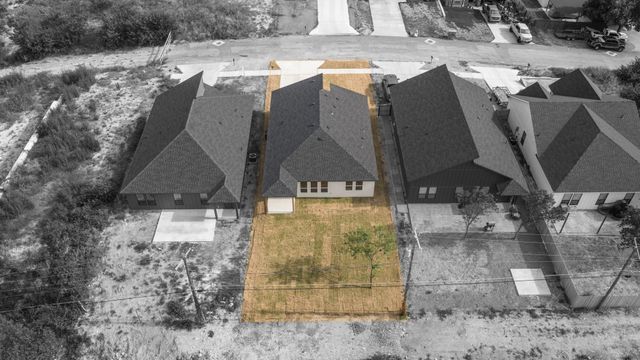 5220 Farnsworth Avenue, Fort Worth, TX 76107