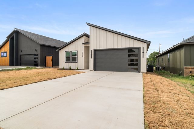 5220 Farnsworth Avenue, Fort Worth, TX 76107