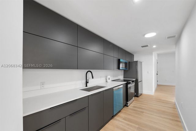 403 SW 12th Ave, Miami, FL 33130