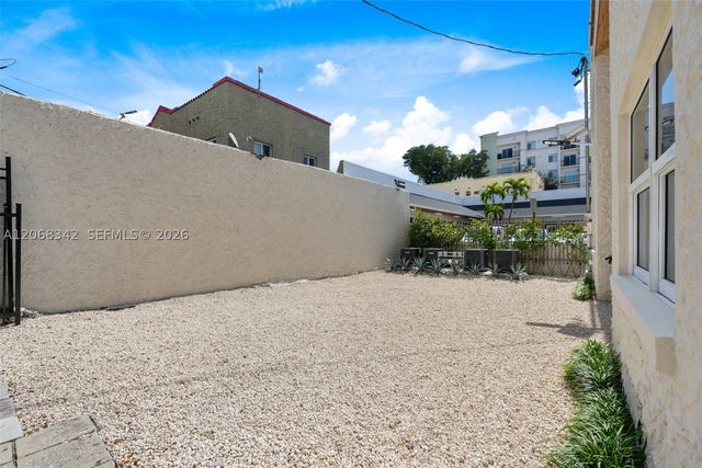 403 SW 12th Ave, Miami, FL 33130