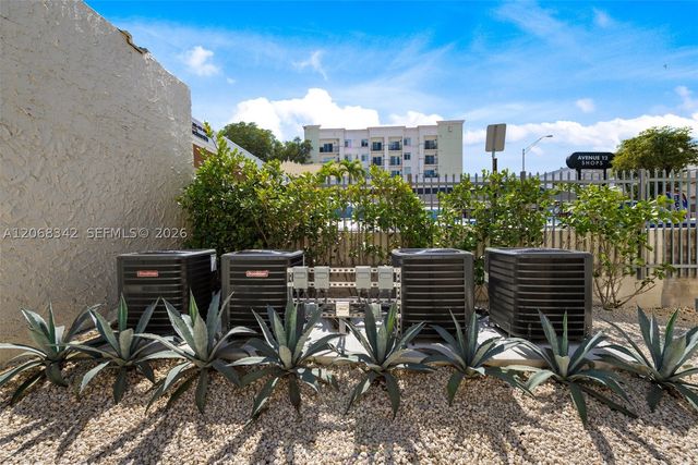 403 SW 12th Ave, Miami, FL 33130