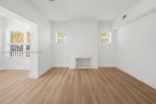 403 SW 12th Ave, Miami, FL 33130