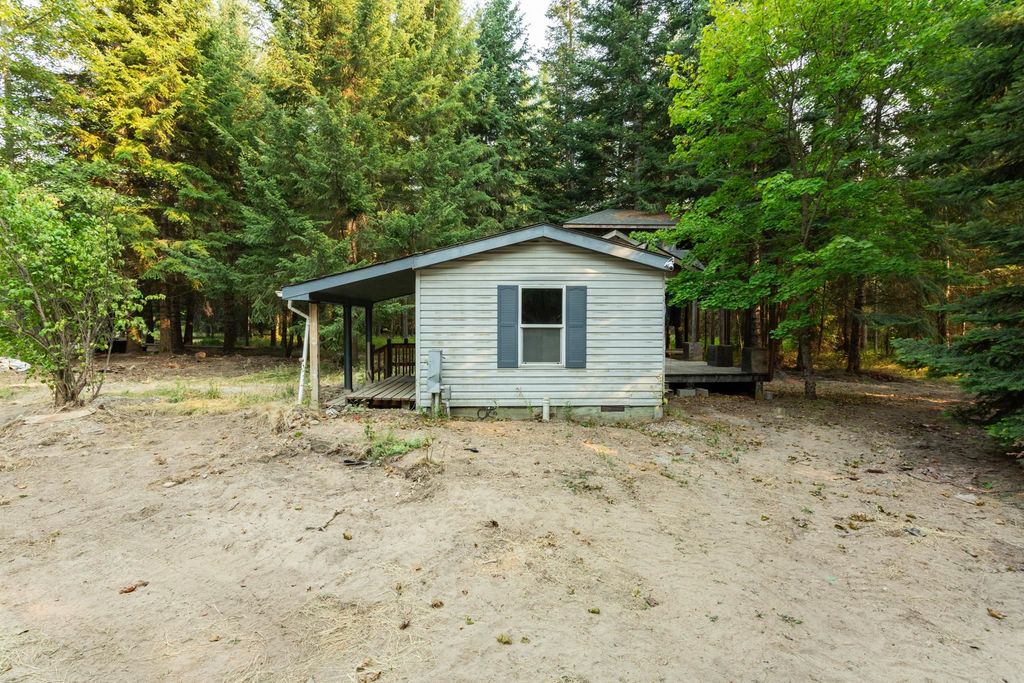 4631C N Swenson Rd, Clayton, WA 99110 photo 2