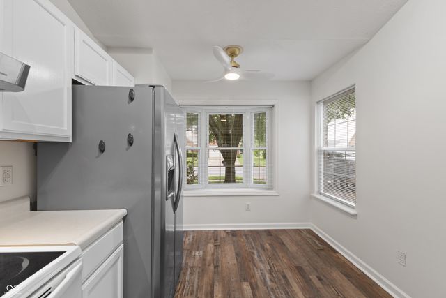 1943 Acorn Drive, Franklin, IN 46131