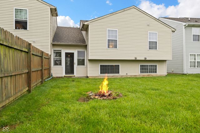1943 Acorn Drive, Franklin, IN 46131