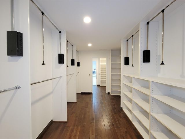 5111 Linden Street, Bellaire, TX 77401