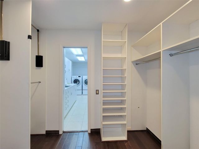 5111 Linden Street, Bellaire, TX 77401