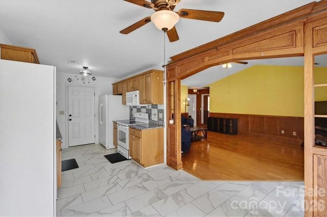 8618 Milton Morris Drive, Charlotte, NC 28227