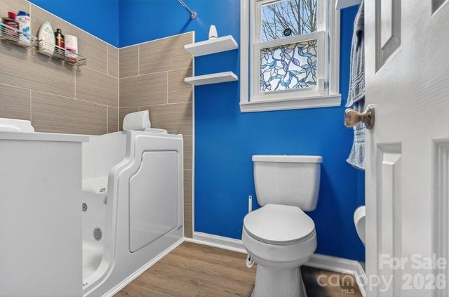 8618 Milton Morris Drive, Charlotte, NC 28227