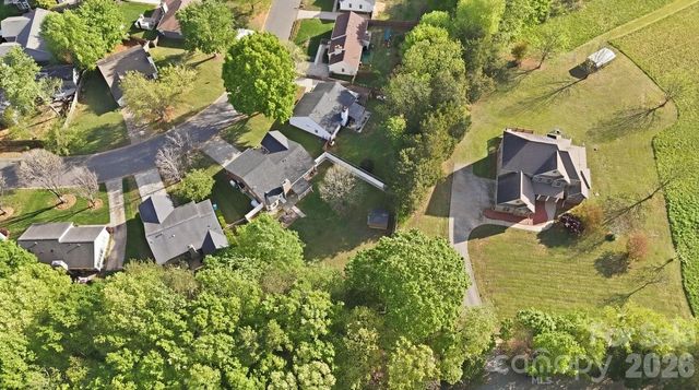 8618 Milton Morris Drive, Charlotte, NC 28227