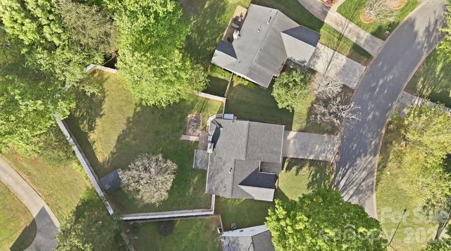 8618 Milton Morris Drive, Charlotte, NC 28227