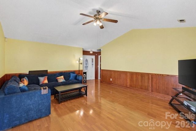 8618 Milton Morris Drive, Charlotte, NC 28227