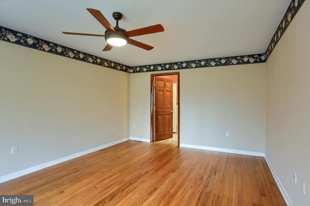 165 HICKORY ROAD, Carlisle, PA 17015