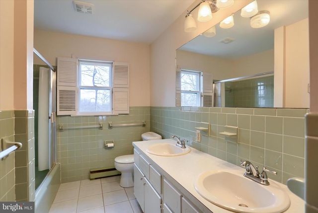 165 HICKORY ROAD, Carlisle, PA 17015