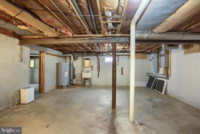 165 HICKORY ROAD, Carlisle, PA 17015