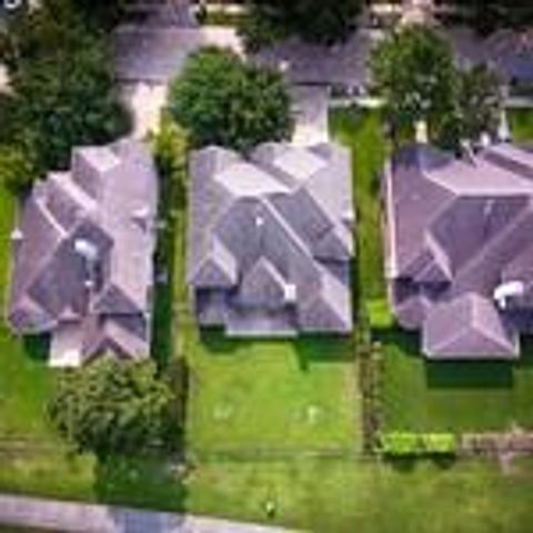 10019 Heron Meadows Drive, Houston, TX 77095