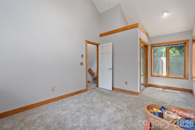 80 Strickland Drive, Waynesville, NC 28785
