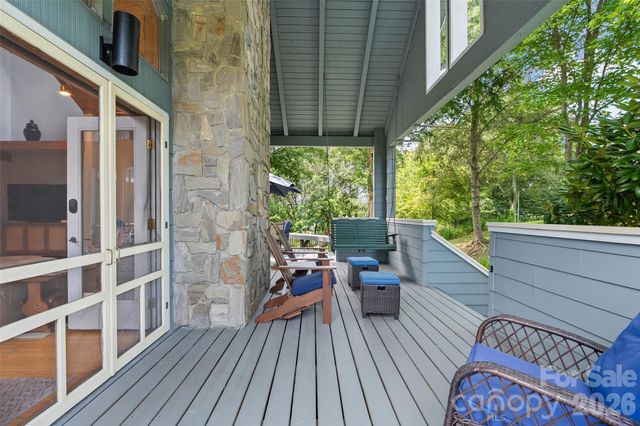 80 Strickland Drive, Waynesville, NC 28785