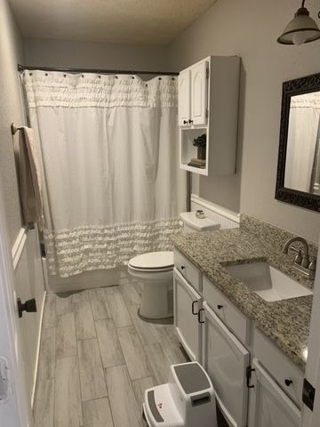 990 Camden Drive, Lewisville, TX 75067